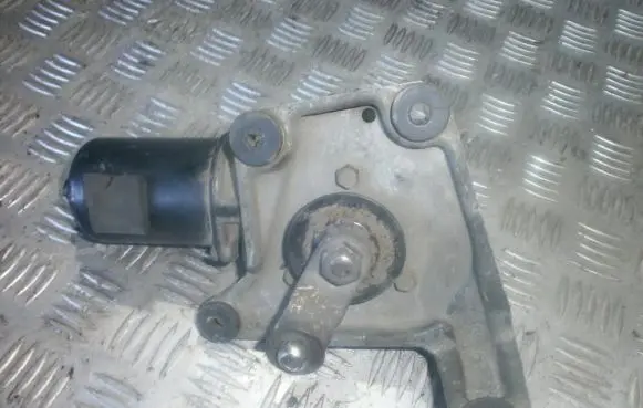 Mitsubishi Space Runner Wiper motor