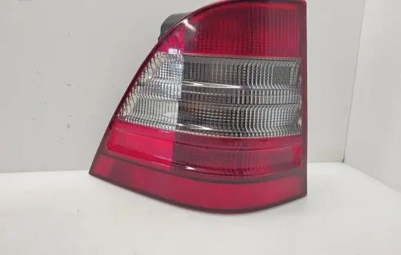 Mercedes-Benz ML W163 Rear/tail lights 1638200077