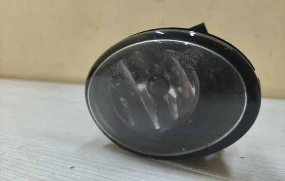 Volkswagen Golf VI Front fog light 5K0941700F