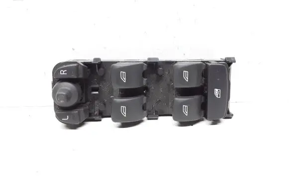 Volvo V40 Electric window control switch 31453232