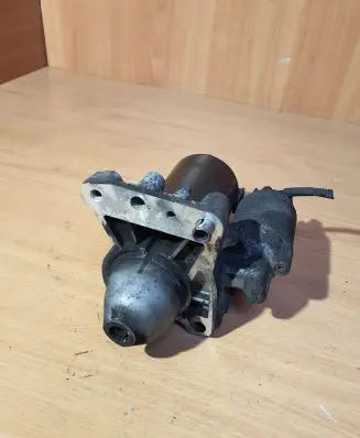 Mini One - Cooper Coupe R56 Starter motor 7802945 0001138006 20080325