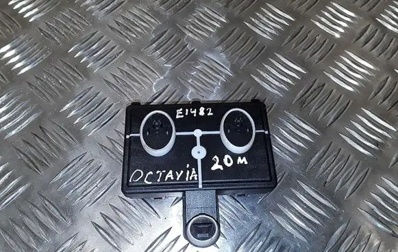 Skoda Octavia Mk4 Engine control unit/module 5Q4959392K