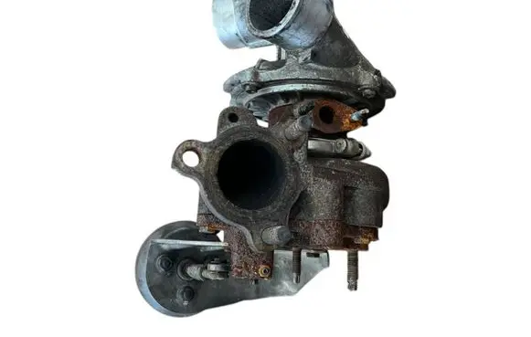 Toyota Avensis T250 Turbo 172010R010