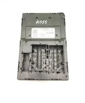 Porsche Taycan 9J1 Comfort/convenience module 971907063P