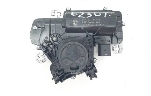 Skoda Octavia Mk4 Tailgate/trunk/boot lock/catch/latch 5TA827887B