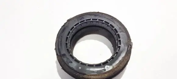 KIA Sportage Coil spring mount 