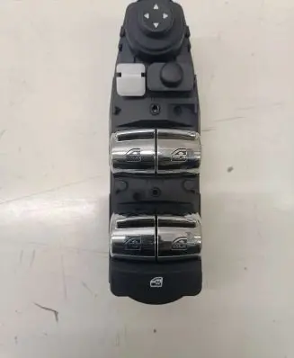 Mini Cooper Countryman F60 Electric window control switch 9354859