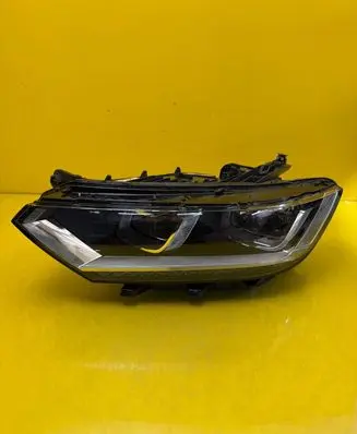 Volkswagen PASSAT B8 Headlight/headlamp 3G1941035L