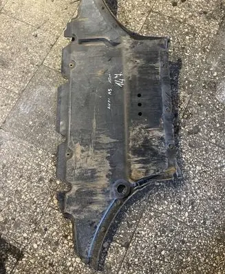 Engine splash shield/under tray