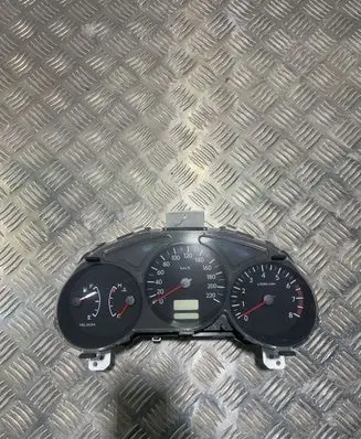 Subaru Forester SG Speedometer (instrument cluster) 0271018