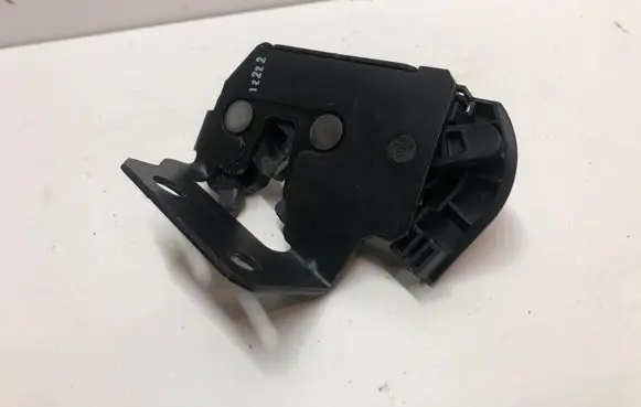 Volvo XC90 Tailgate lock latch 31299221
