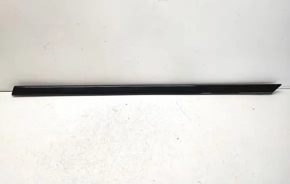 BMW 5 E39 Dashboard glove box trim 8172036 5142817036