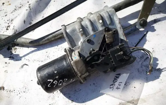 Renault Scenic II - Grand scenic II Wiper motor
