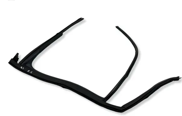 Audi Q2 - Rubber seal rear door window/glass 81A839440