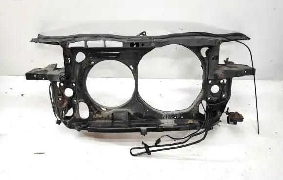Volkswagen PASSAT B5.5 Radiator support slam panel 8D0121223