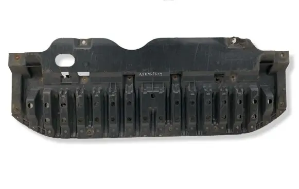 Toyota Avensis T270 Front bumper skid plate/under tray 5261805010