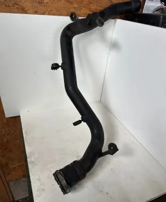 Audi Q7 4L Intercooler hose/pipe 7L6145770M 7L6145795S