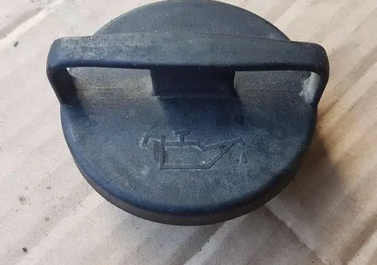 Volkswagen Scirocco Oil filler cap 049103485J