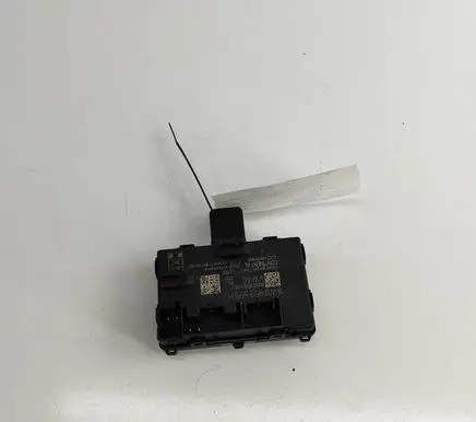 Audi A5 Door control unit/module 8W0959595H 8W0959595F