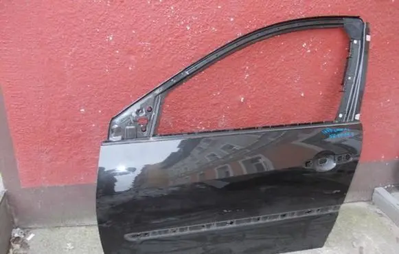 Renault Laguna III Front door NE11157