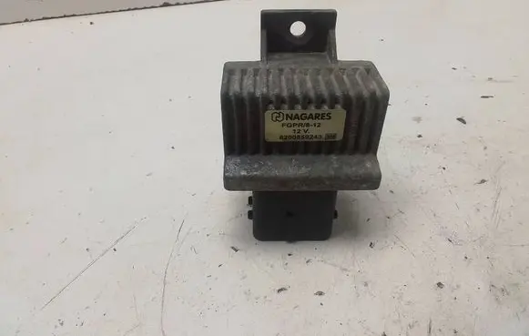 Nissan X-Trail T31 Glow plug pre-heat relay FGPR812 8200859243