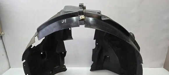 BMW i3 Front wheel arch liner splash guards 7368599 5177 160797