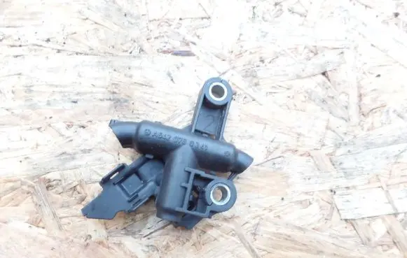 Jeep Grand Cherokee (WK) Other engine bay part A6420760341