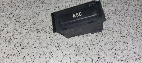 Traction control (ASR) switch