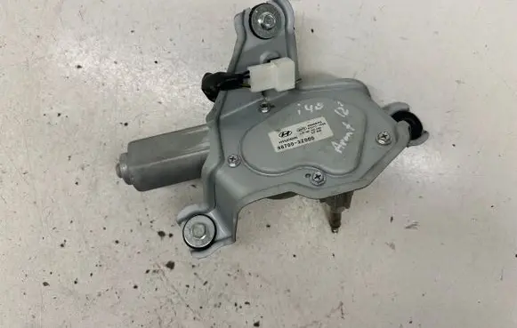 Hyundai i40 Rear window wiper motor 987003Z000 035111660