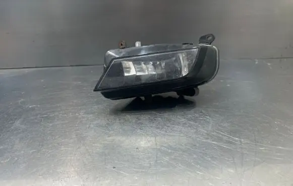 Audi A4 S4 B8 8K Front fog light 8K0941700B 1NE01083206