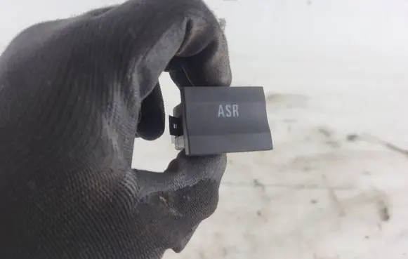 Skoda Fabia Mk1 (6Y) Traction control (ASR) switch 6Y0927133