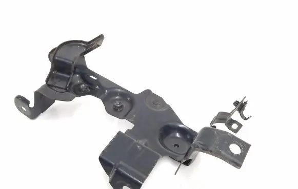 Citroen C-Crosser Other engine bay part