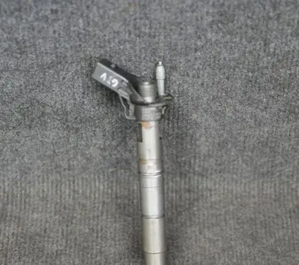 Mercedes-Benz GLK (X204) Fuel injector A642070 A6420701187