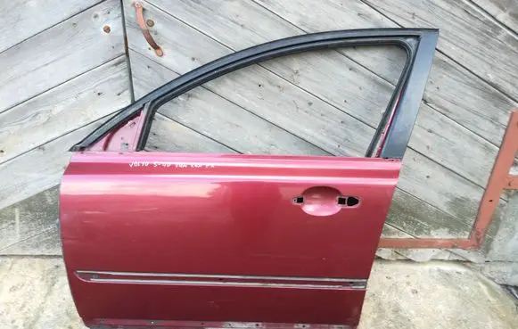 Volvo S40 Front door