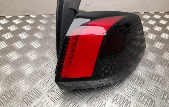 Rear/tail lights