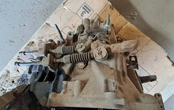 Honda FR-V Manual 6 speed gearbox