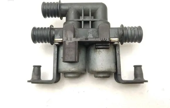 Porsche Panamera (970) Coolant heater control valve 7PP819809