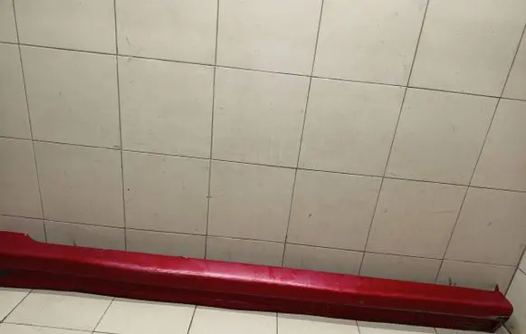 Mitsubishi Lancer Sill MR380004
