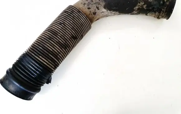 Volkswagen Golf III Air intake hose/pipe 1h0129627