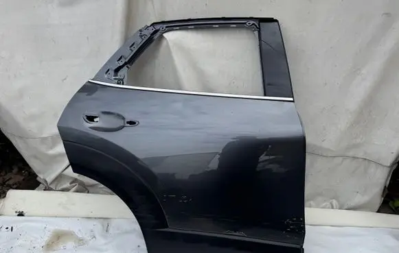 Rear door