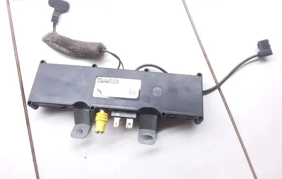 Saab 9-3 Ver1 Aerial antenna amplifier 12785233 12700100