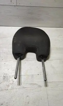 Volvo V40 Front seat headrest 
