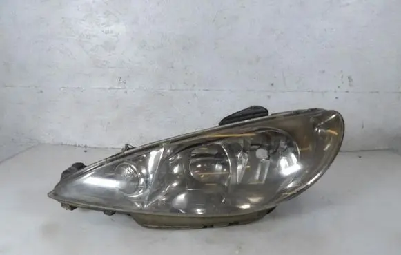 Peugeot 206 CC Headlight/headlamp 89000521
