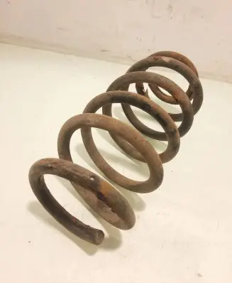 Toyota Avensis T270 Rear coil spring