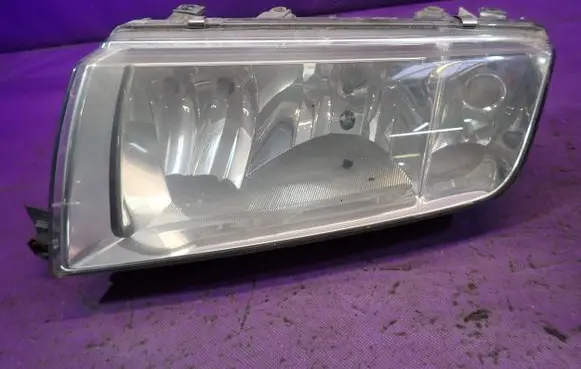 Skoda Fabia Mk1 (6Y) Headlight/headlamp 246365
