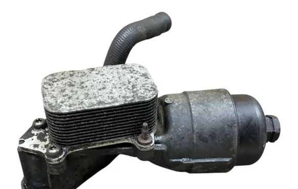 Peugeot 206 Oil filter mounting bracket 9641550680