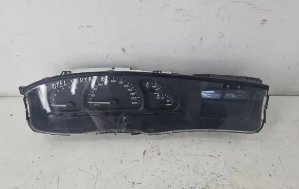 Opel Vectra B Speedometer (instrument cluster) 