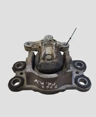 Volvo V60 Engine mount bracket G2458210 G2458118