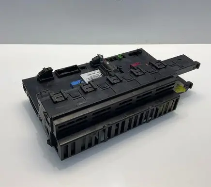 Mercedes-Benz E W211 SAM control unit 2115453601 5DK00804741 A2115453601