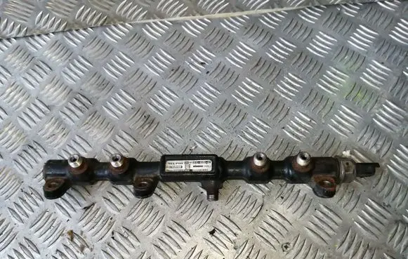 Ford Mondeo Mk III Fuel main line pipe 2S7Q9D280AE 93077507A
